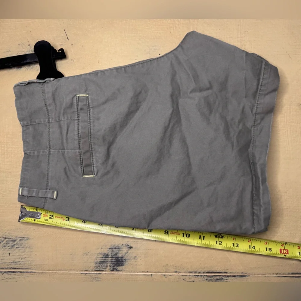 Lee Straight Fit Shorts - Picture 6 of 6